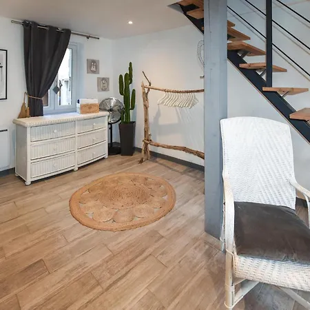 Prázdninový dům 1 Bedroom Pet Friendly In Aigueze