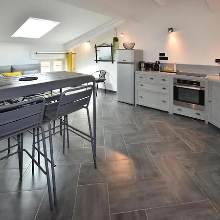 1 Bedroom Stunning In Vakantiehuis *